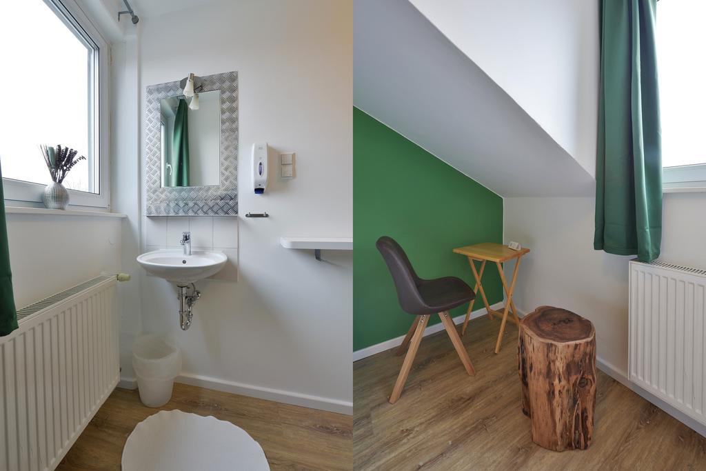 Townside Hostel BRE Room photo