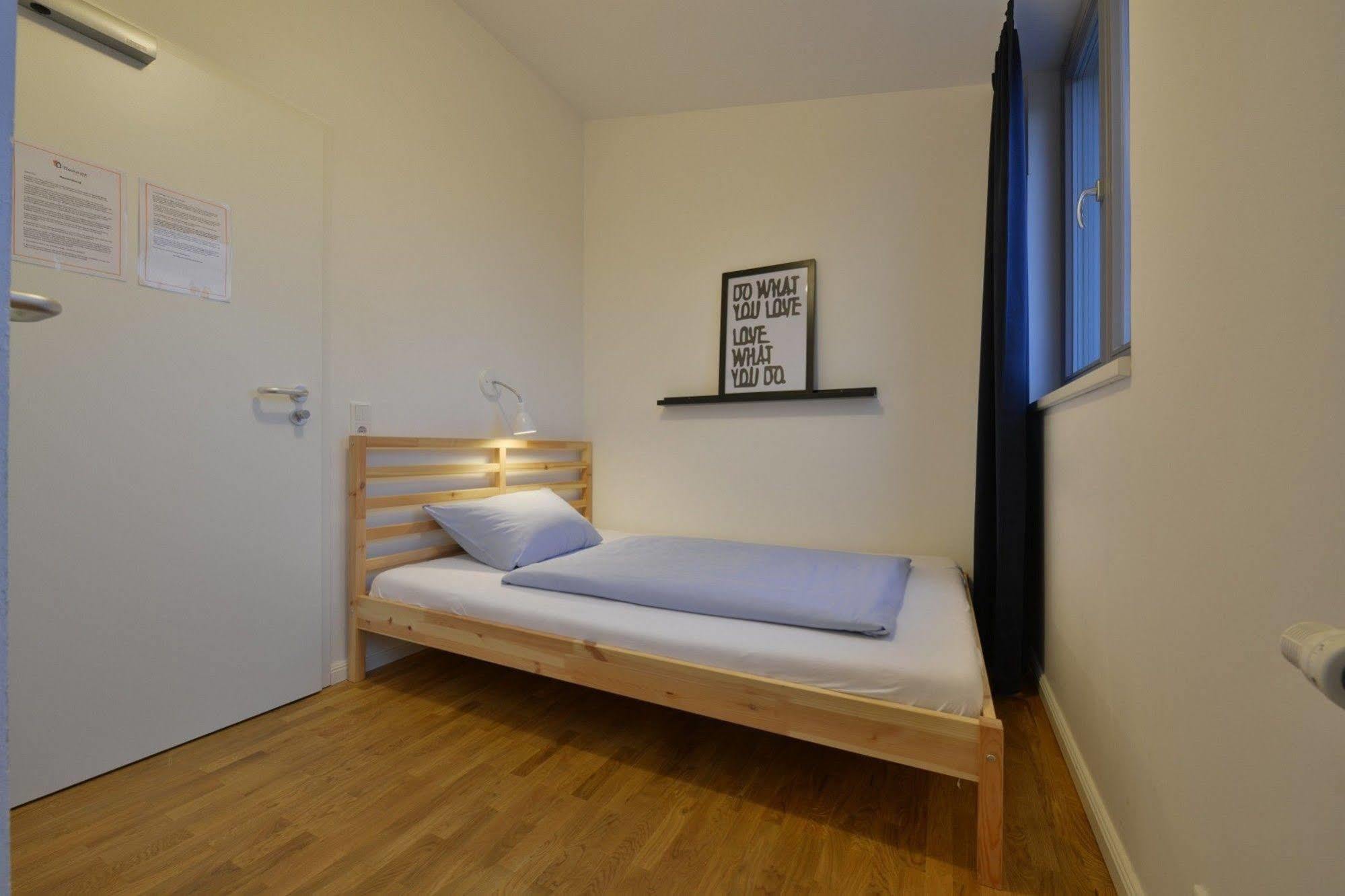 Townside Hostel BRE Exterior photo